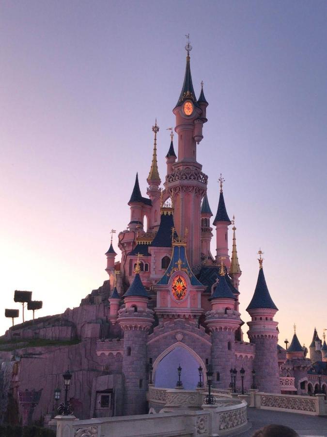 Swann Disney Appartement Montevrain Bagian luar foto